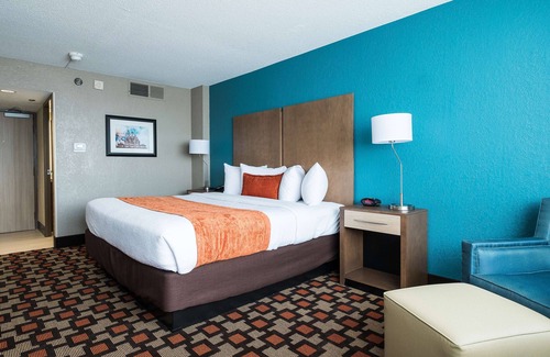 Northwestern Precinct Hotel | Radisson Hotel St. Paul Downtown