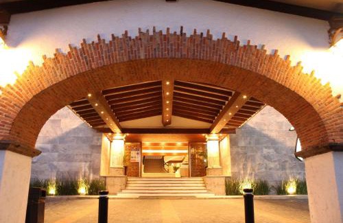 San Pedro Tlaquepaque Hotel | Radisson Hotel Tapatio Guadalajara Aeropuerto