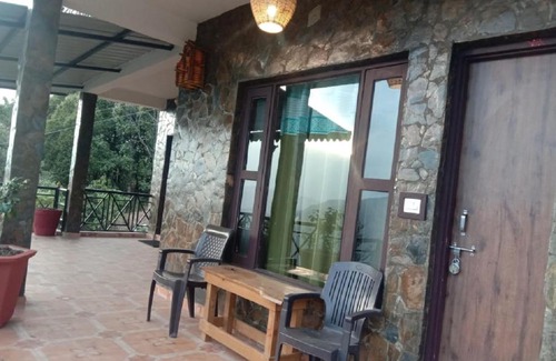 Mukteshwar House | Rajula Malushahi Cottage by StayApart