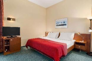 Prague 6 Hotel | Ramada Airport Hotel Prague