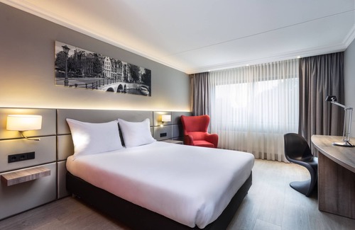 Badhoevedorp Hotel | Ramada by Wyndham Amsterdam Airport Schiphol
