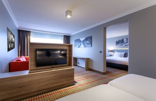 Badhoevedorp Hotel | Ramada by Wyndham Amsterdam Airport Schiphol