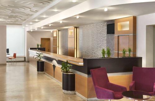 Sector 1 Hotel | Ramada by Wyndham Bucharest Parc Hotel