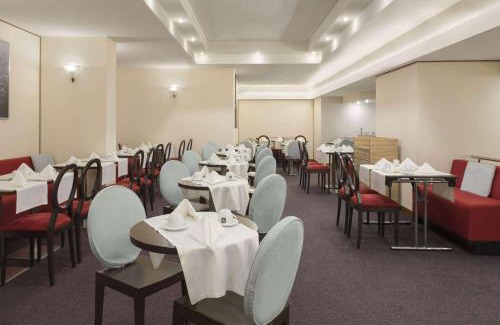 Sector 1 Hotel | Ramada by Wyndham Bucharest Parc Hotel