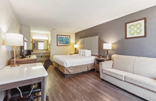 Bayou Cane Hotel | Ramada by Wyndham Houma