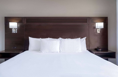 Downtown Juneau Hotel | Ramada by Wyndham Juneau
