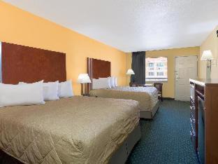 West San Antonio Hotel | Ramada by Wyndham San Antonio Near SeaWorld - Lackland AFB