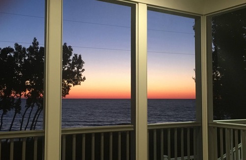 Mears Cottage | Rare Find- Low Bluff Cottage On Lake Michigan
