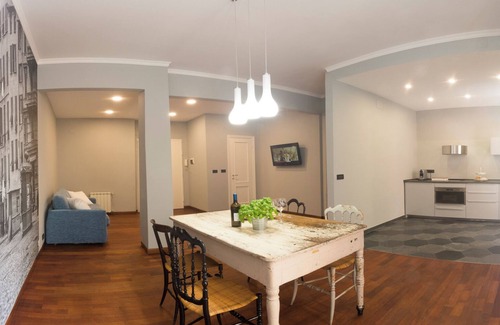 Genoa Historical Centre Apartment | Ravecca House Genoa Historical Center Citra code 010025-LT-0063