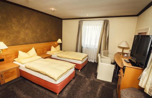 Pfullendorf Hotel | Rebgarten Hotel Adler