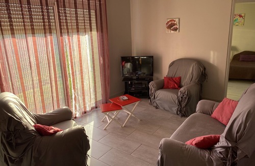 Marignac House | Recent house in a quiet country village