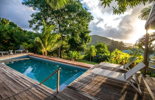 Mahe Island Apartment | Red Coconut Self-Catering