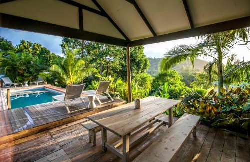 Mahe Island Apartment | Red Coconut Self-Catering