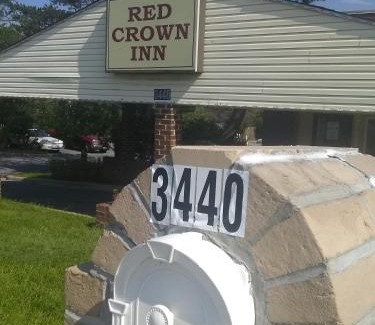 Russett Hotel | Red Crown Inn