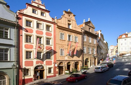 Hradcany Hotel | Red Lion Hotel