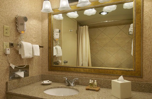 Kelso Hotel | Red Lion Hotel Kelso Longview