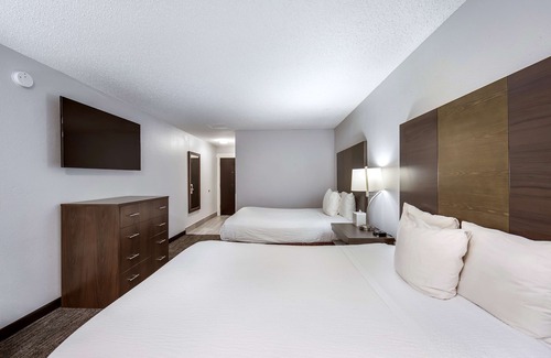 Grants Pass Hotel | Red Lion Inn & Suites Grants Pass