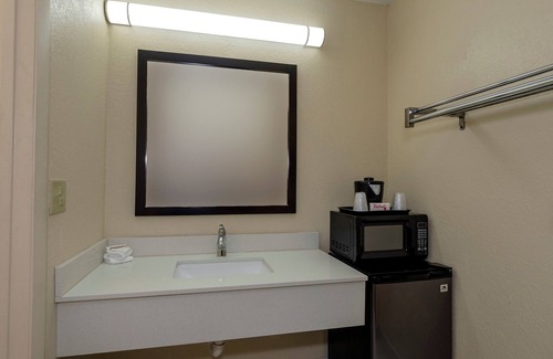 Ellenton Hotel | Red Roof Inn Ellenton – Bradenton NE
