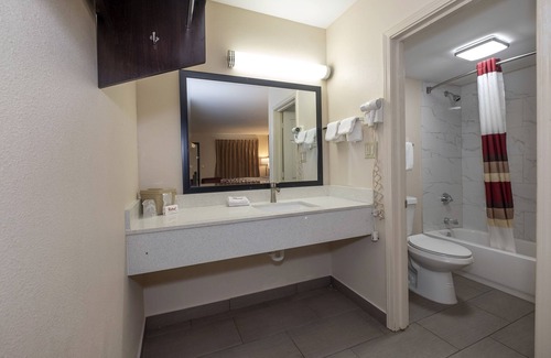 Fort Smith Hotel | Red Roof Inn Fort Smith Downtown