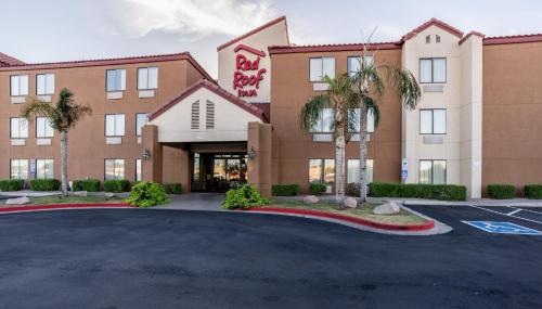 Deer Valley Hotel | Red Roof Inn Phoenix North - I-17 at Bell Rd