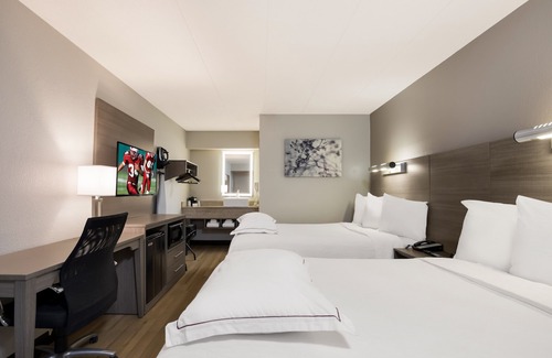 Naperville Hotel | Red Roof Inn PLUS+ Chicago - Naperville