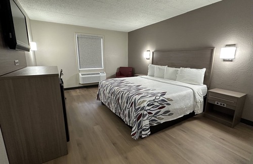 Richmond Hotel | Red Roof Inn Richmond, VA – W Broad St