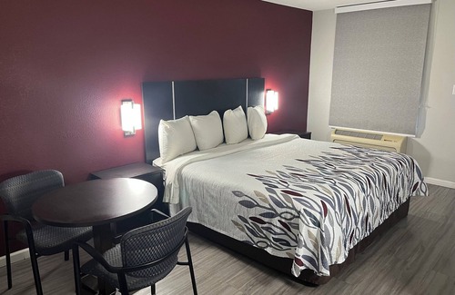 Rockingham Hotel | Red Roof Inn Rockingham