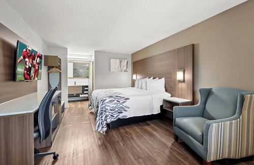 Sanford Hotel | Red Roof Inn Sanford