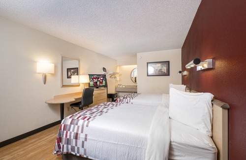 Syracuse Hotel | Red Roof Inn Syracuse
