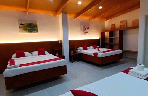 Bacolod House | RedDoorz near New Government Center