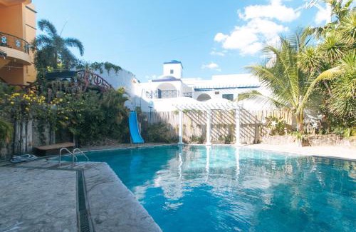 Pansol Hotel | RedDoorz @ Yahweh Spring Retreat & Resort Laguna