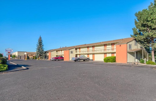 Redmond Hotel | Redmond Inn