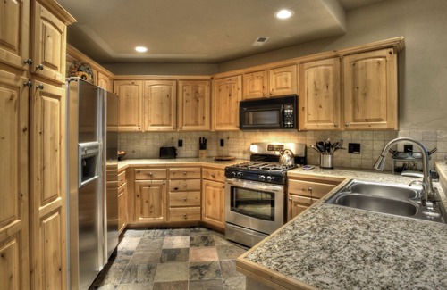Kimball Junction Condo | Reduced Spring Rate.Convenient Location. 5starReviews. 3 Bed, 2 Bath with Views