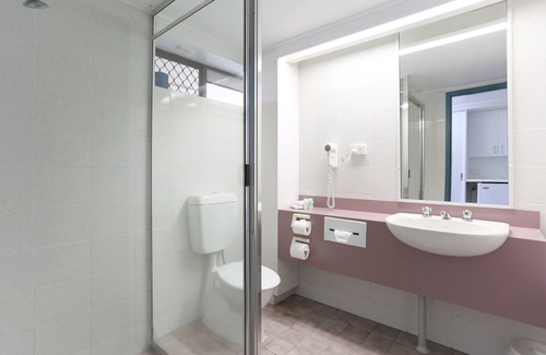 West Mackay Hotel | Reef Resort Motel