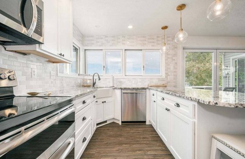 Swanton House | Reel Chill- 4 bedroom home with Dock, Swimspa, Hot tub!