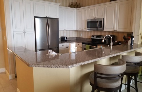 Vanderbilt Beach Condo | REGATTA Condo on the intercoastal waters-steps to the beach