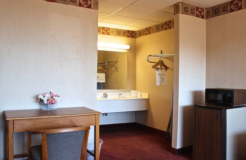 Tuckahoe Hotel | Regency Inn Richmond