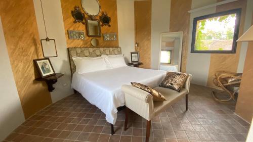 Cadeo House | Relais Cascina Scottina
