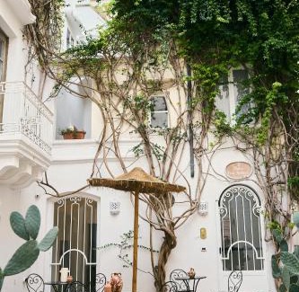 Gallipoli Historic Center Hotel | Relais Corte Palmieri & Il Chiostro - Residenza d'epoca