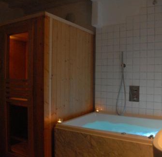 Capannori House | Relais Del Lago