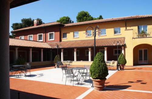 Gradara Hotel | Relais Villa Matarazzo