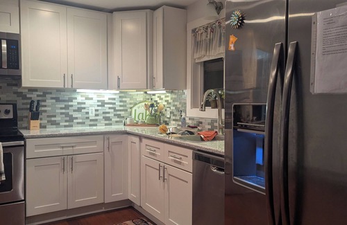 Faribault House | Relax and have fun all year-round at Casita Rosita on Roberds Lake.