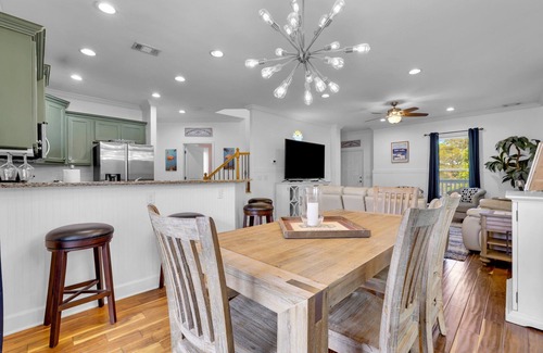 Savannah Beach House | Relax and Unwind: Spacious 3-Suite Home in Tybee Island, Short walk to beach!