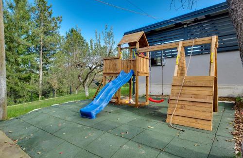 Tusilovic House | Relax house MAROKIS