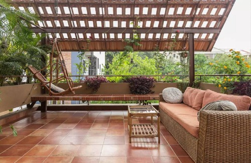 Domlur House | Relax in centrally located quiet terrace floor ensuite room in trendy eco-villa