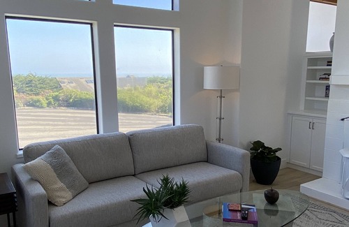 Bodega Bay House | Remodeled Home in Bodega Bay. Views of the Pacific Ocean on nearly an acre!