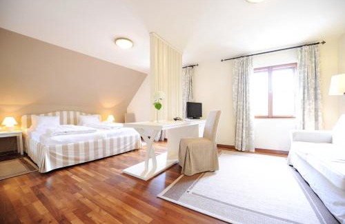 Weissenkirchen in der Wachau Hotel | Renaissancehotel Raffelsberger Hof B&B