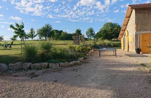 Dolomieu House | Renovated and quiet country property