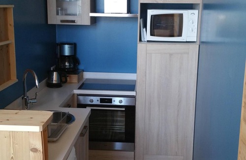 Avoriaz Apartment | Renovated and RARE Classified 3* Hyper Centre, at the foot of the slopes! Large bay window