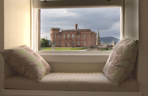Inverness City Centre House | Renovated Victorian stone villa in the Riverside Conservation Area